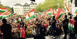 Kurden demonstrieren in Köln für Unabhängigkeit
